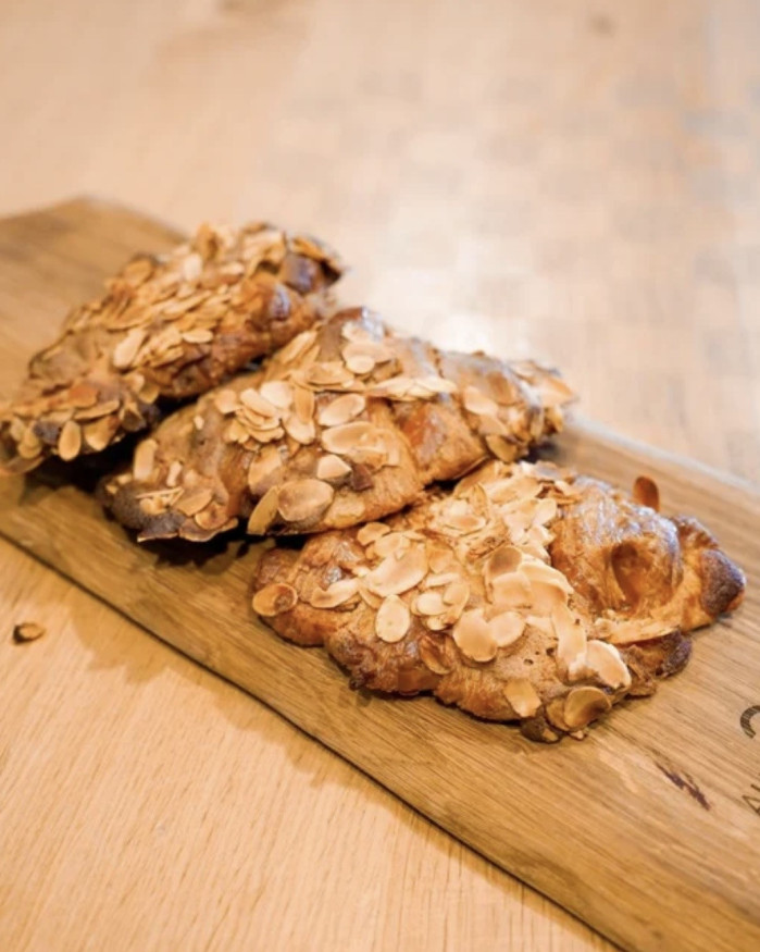 Croissant aux amandes